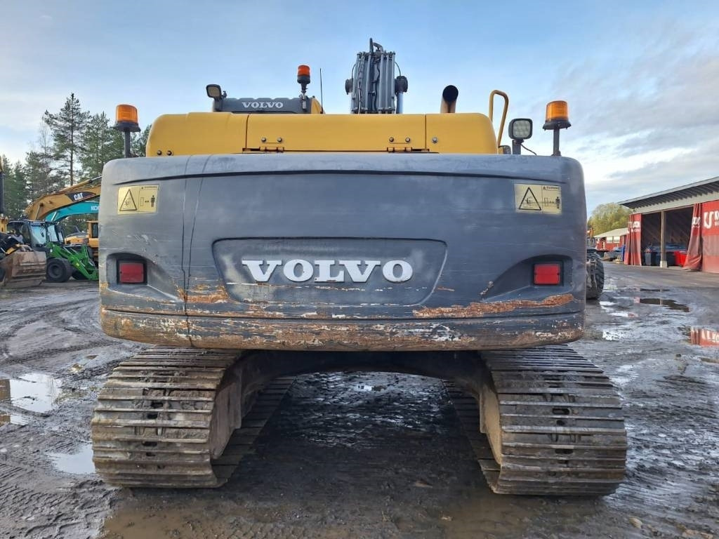 Volvo EC210BLC KALLISTUVA LUISKAKAUHA - Гусеничний екскаватор: фото 3 Volvo EC210BLC KALLISTUVA LUISKAKAUHA - Гусеничний екскаватор: фото 3