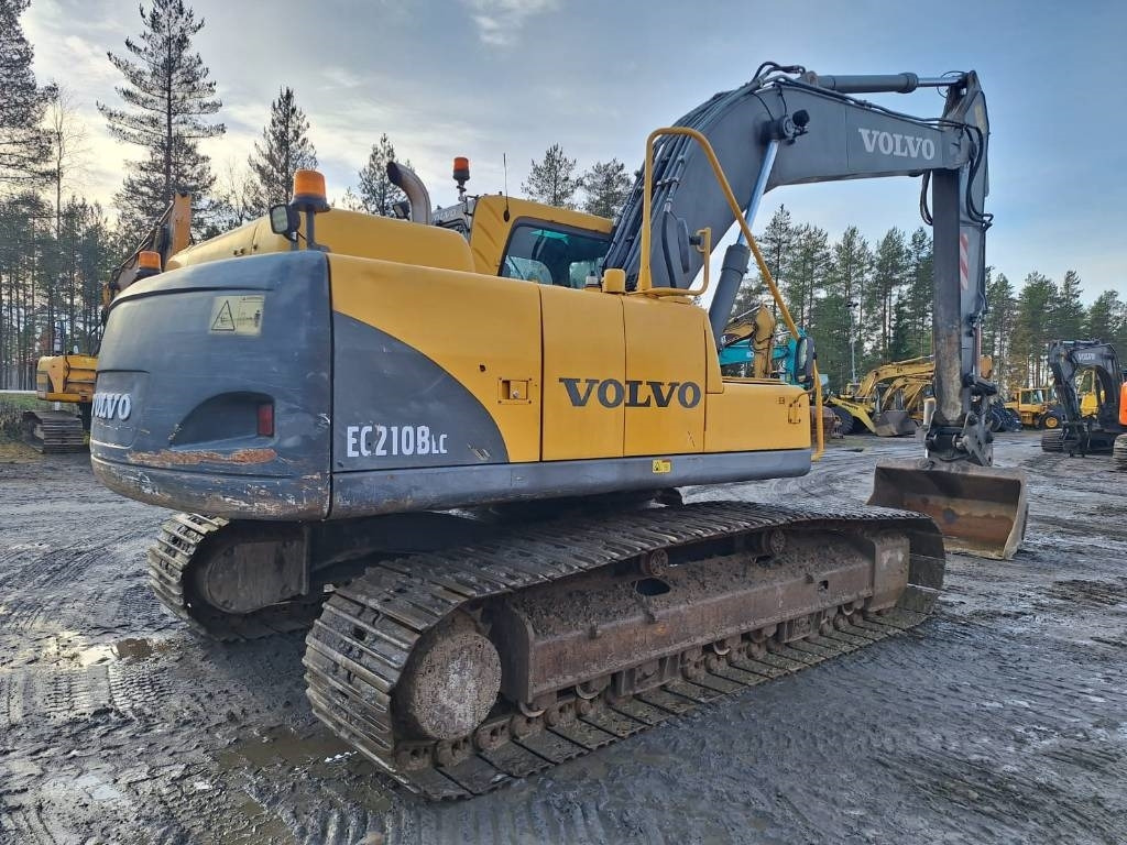 Volvo EC210BLC KALLISTUVA LUISKAKAUHA - Гусеничний екскаватор: фото 4 Volvo EC210BLC KALLISTUVA LUISKAKAUHA - Гусеничний екскаватор: фото 4