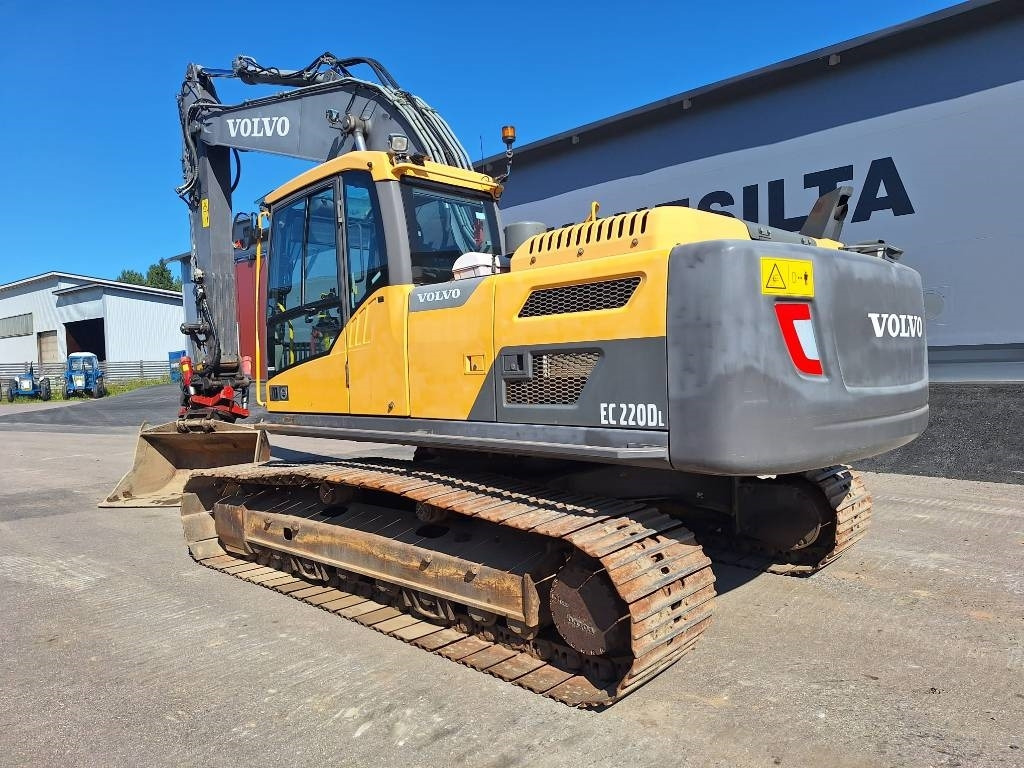 Volvo EC220DL PYÖRITTÄJÄLLÄ - Гусеничний екскаватор: фото 2 Volvo EC220DL PYÖRITTÄJÄLLÄ - Гусеничний екскаватор: фото 2