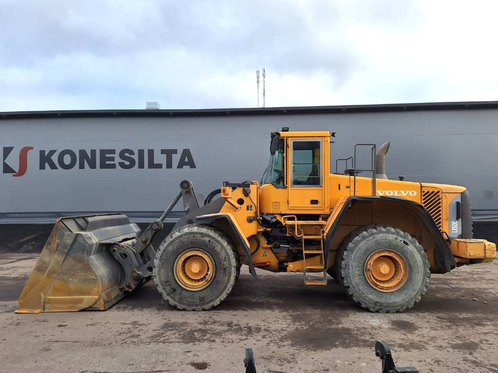 Volvo L150E VAAKA, V-KÄRKIKAUHA  - Колісний навантажувач: фото 1 Volvo L150E VAAKA, V-KÄRKIKAUHA  - Колісний навантажувач: фото 1