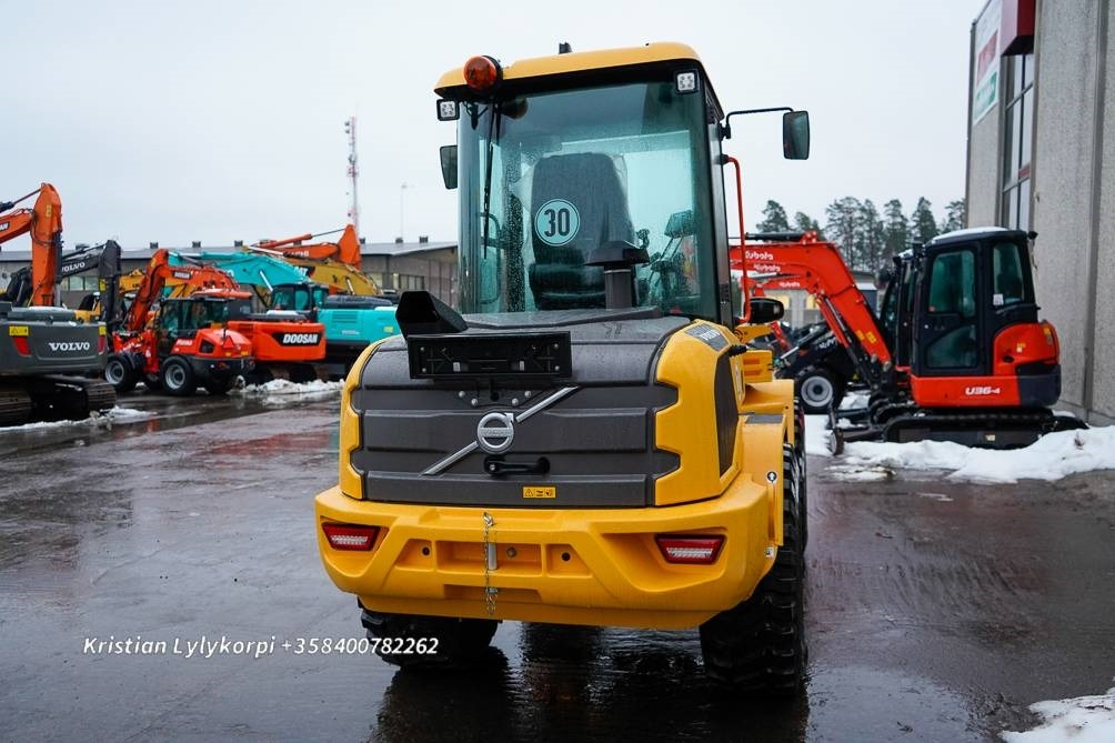 Volvo L30HS UUSI AJAMATON - Колісний навантажувач: фото 4 Volvo L30HS UUSI AJAMATON - Колісний навантажувач: фото 4