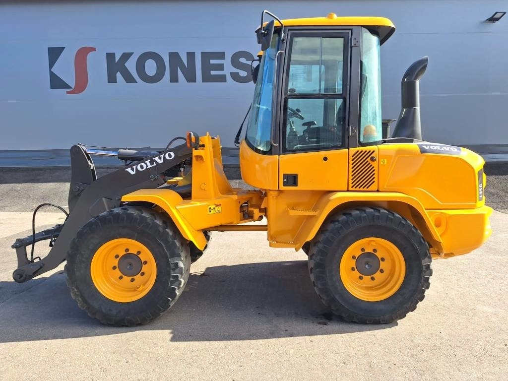 Volvo L35G - Колісний навантажувач: фото 1 Volvo L35G - Колісний навантажувач: фото 1