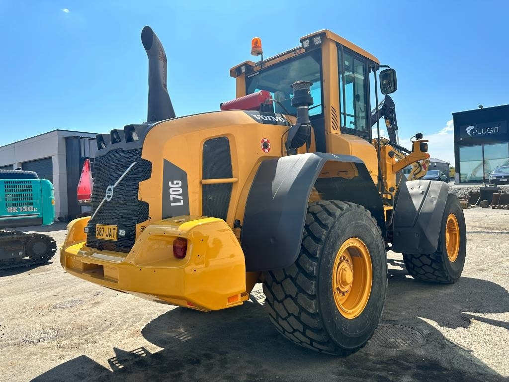 Volvo L70G vipuohjaus, 3' ja 4' hydr - Колісний навантажувач: фото 4 Volvo L70G vipuohjaus, 3' ja 4' hydr - Колісний навантажувач: фото 4
