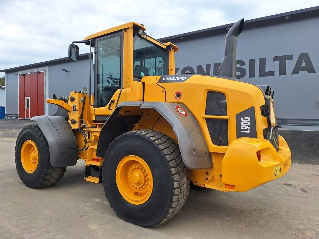 Volvo L90G RASVARI, YM. - Колісний навантажувач: фото 2 Volvo L90G RASVARI, YM. - Колісний навантажувач: фото 2