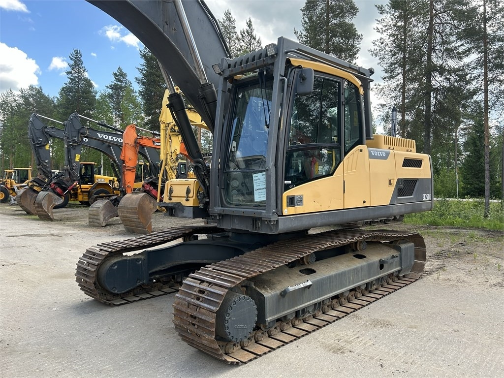 Volvo MYYTY! SOLD! EC250DNL PYÖRITTÄJÄLLÄ - Гусеничний екскаватор: фото 2 Volvo MYYTY! SOLD! EC250DNL PYÖRITTÄJÄLLÄ - Гусеничний екскаватор: фото 2