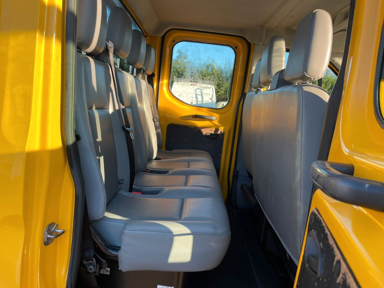 Ford Transit 2.2TDCI. Doka 7 Sitze. ALU pritsche. - Легка бортова вантажівка, Вантажопасажирський фургон: фото 5 Ford Transit 2.2TDCI. Doka 7 Sitze. ALU pritsche. - Легка бортова вантажівка, Вантажопасажирський фургон: фото 5