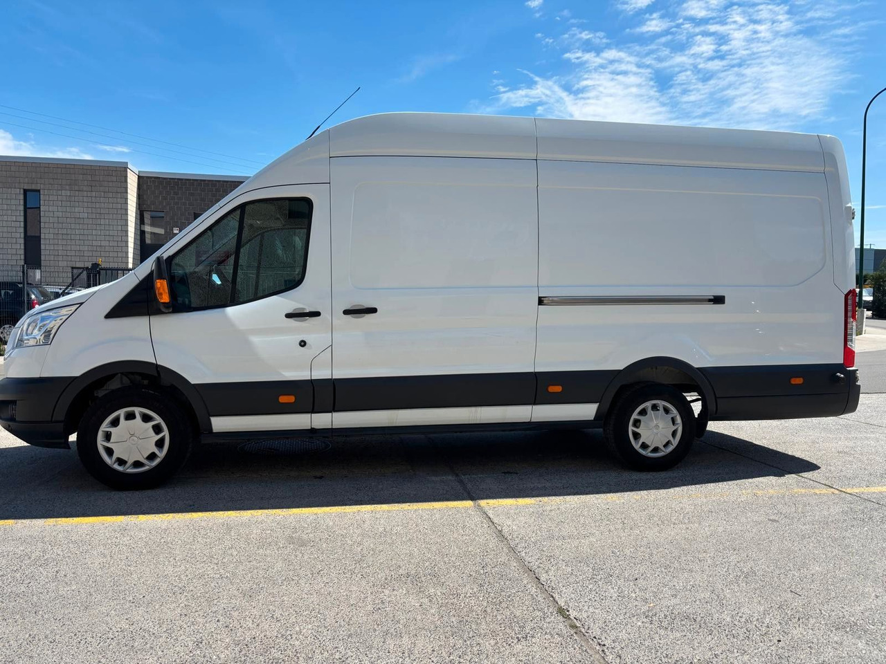 Ford Transit. Maxi. Klima. Euro 6B. Tempomat - Суцільнометалевий фургон: фото 5 Ford Transit. Maxi. Klima. Euro 6B. Tempomat - Суцільнометалевий фургон: фото 5