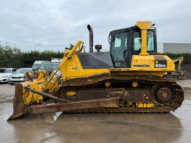 Komatsu D65PX-15. Fahrwerk 80%. Blatt 4.00m. ZSA. Klima. - Бульдозер: фото 1 Komatsu D65PX-15. Fahrwerk 80%. Blatt 4.00m. ZSA. Klima. - Бульдозер: фото 1