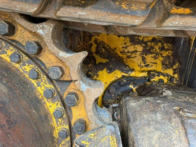 Бульдозер Komatsu D65PX-15. Fahrwerk 80%. Blatt 4.00m. ZSA. Klima.: фото 12 Бульдозер Komatsu D65PX-15. Fahrwerk 80%. Blatt 4.00m. ZSA. Klima.: фото 12