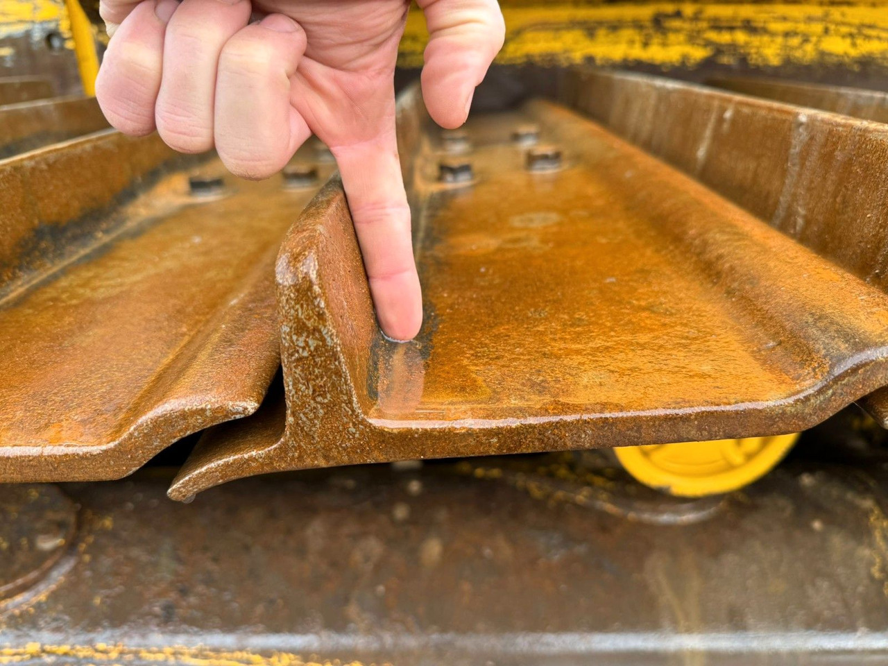 Бульдозер Komatsu D65PX-15. Fahrwerk 80%. Blatt 4.00m. ZSA. Klima.: фото 9 Бульдозер Komatsu D65PX-15. Fahrwerk 80%. Blatt 4.00m. ZSA. Klima.: фото 9