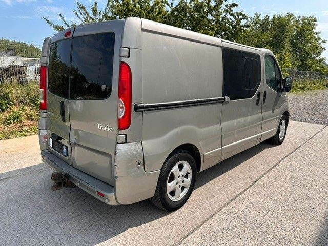 Renault Trafic dCi150. Doka. Klima. Navi. Tempomat. - Легковий фургон, Вантажопасажирський фургон: фото 4 Renault Trafic dCi150. Doka. Klima. Navi. Tempomat. - Легковий фургон, Вантажопасажирський фургон: фото 4