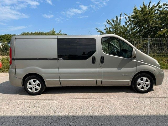 Renault Trafic dCi150. Doka. Klima. Navi. Tempomat. - Легковий фургон, Вантажопасажирський фургон: фото 1 Renault Trafic dCi150. Doka. Klima. Navi. Tempomat. - Легковий фургон, Вантажопасажирський фургон: фото 1