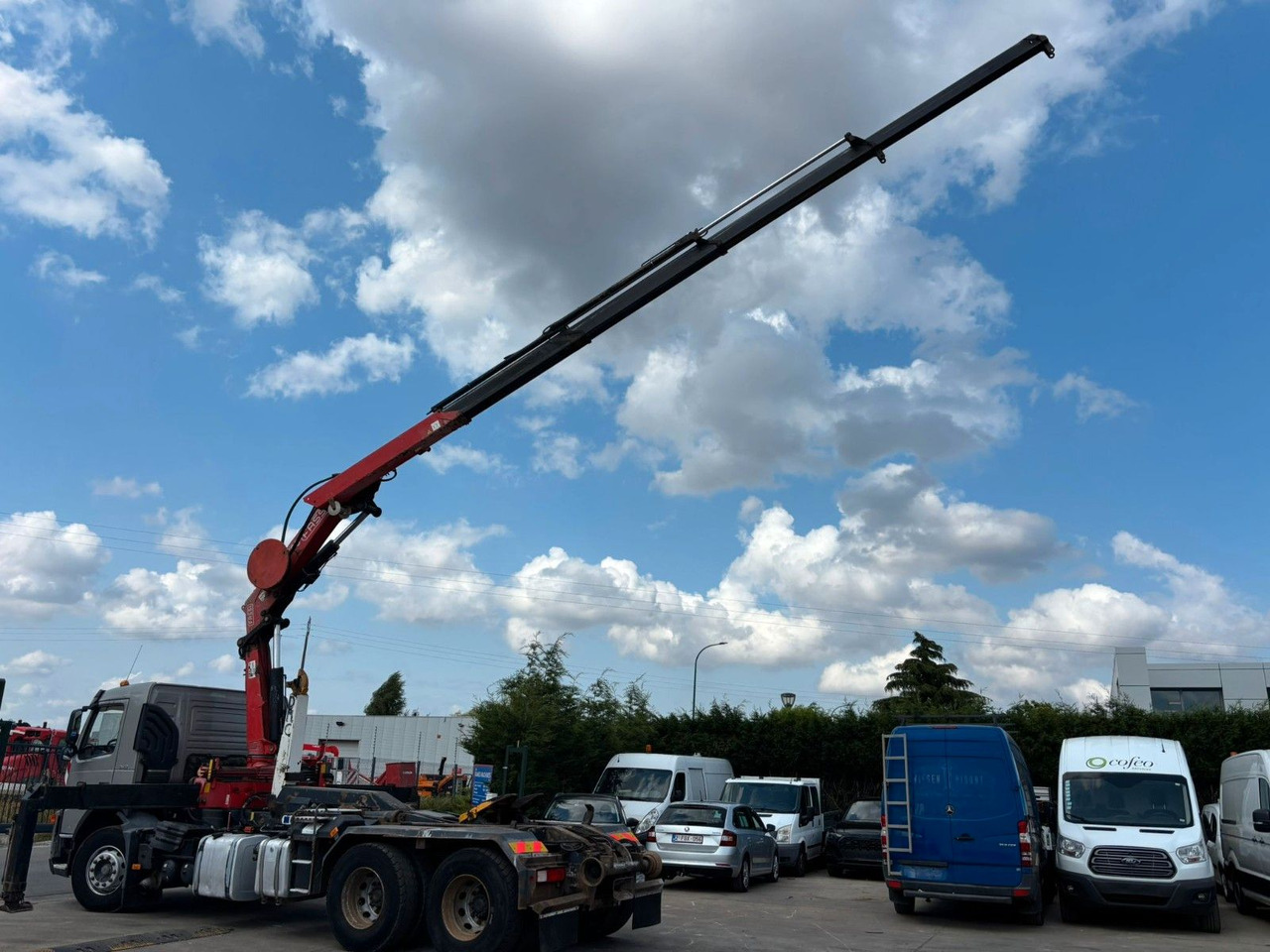 Volvo 6x4. Fassi F195A. Abroll. Funk. Tempomat. - Гаковий мультиліфт вантажівка, Вантажівка з маніпулятором: фото 1 Volvo 6x4. Fassi F195A. Abroll. Funk. Tempomat. - Гаковий мультиліфт вантажівка, Вантажівка з маніпулятором: фото 1