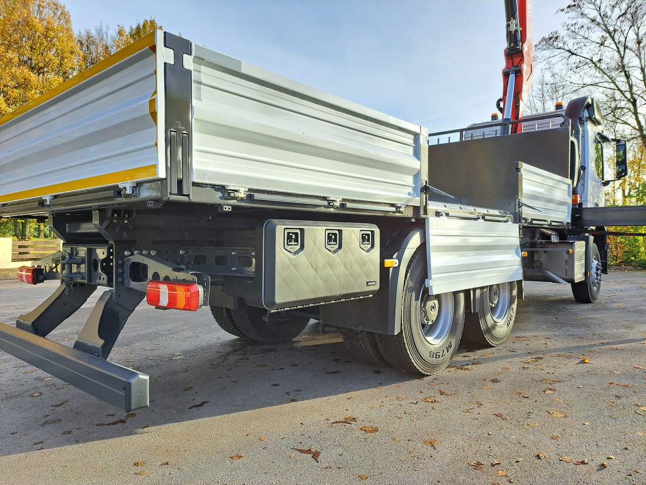 MERCEDES-BENZ AROCS 3340 CRANE FASSI F245 FLATBED TWISTLOCK EURO 3 - Бортова вантажівка/ Платформа, Вантажівка з маніпулятором: фото 5 MERCEDES-BENZ AROCS 3340 CRANE FASSI F245 FLATBED TWISTLOCK EURO 3 - Бортова вантажівка/ Платформа, Вантажівка з маніпулятором: фото 5
