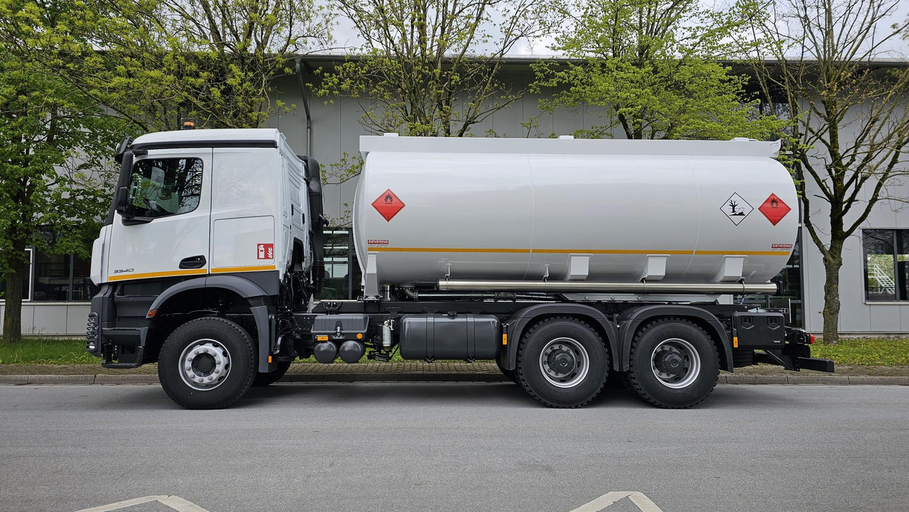 MERCEDES-BENZ Actros 3340 ADR Euro 3 - Вантажівка цистерна: фото 5 MERCEDES-BENZ Actros 3340 ADR Euro 3 - Вантажівка цистерна: фото 5