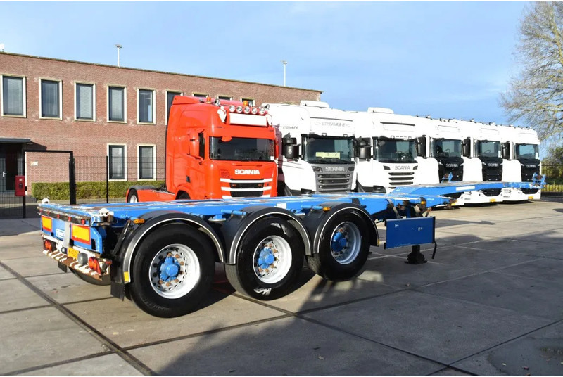 D-Tec FT-43-03V - DAMAGED - ALL CONNECTIONS - 3 x EXTENDABLE - LIFT AXLE - BPW AXLES - DRUM BRAKES - - Контейнеровоз/ Змінний кузов напівпричіп: фото 3 D-Tec FT-43-03V - DAMAGED - ALL CONNECTIONS - 3 x EXTENDABLE - LIFT AXLE - BPW AXLES - DRUM BRAKES - - Контейнеровоз/ Змінний кузов напівпричіп: фото 3