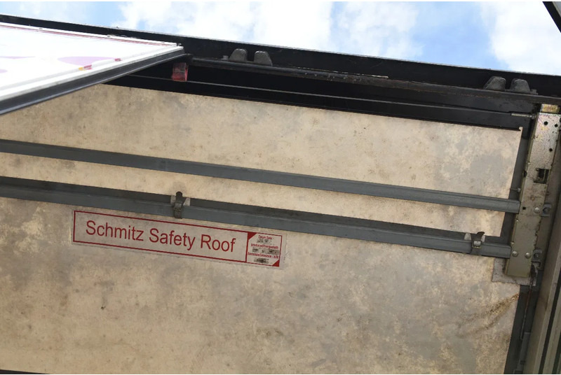 Schmitz Cargobull SCB*S3T - SLIDING CURTAINS/ROOF - DISC BRAKES - SAFETY ROOF - GOOD CONDITION - - Тентований напівпричіп: фото 4 Schmitz Cargobull SCB*S3T - SLIDING CURTAINS/ROOF - DISC BRAKES - SAFETY ROOF - GOOD CONDITION - - Тентований напівпричіп: фото 4