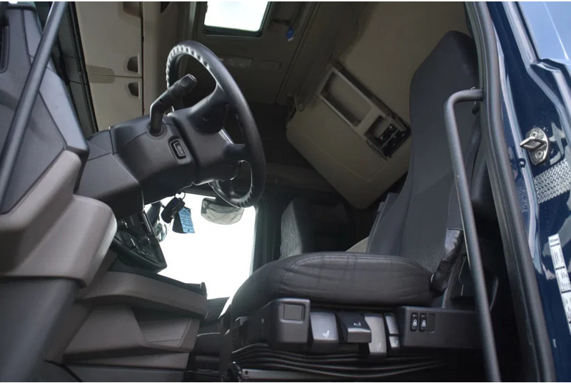 Scania S450 NGS 4x2NB - FULL AIR - RETARDER - ACC - PARK. AIRCO - 2 x FUEL TANKS - TOP CONDITION - - Тягач: фото 4 Scania S450 NGS 4x2NB - FULL AIR - RETARDER - ACC - PARK. AIRCO - 2 x FUEL TANKS - TOP CONDITION - - Тягач: фото 4