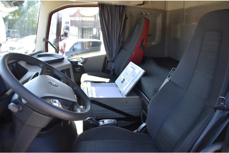 Volvo FH 460 Globe 4x2 - RETARDER- HYDRAULIC SYSTEM - 718 TKM - AIRCO - DIFF. LOCK - PTO - GOOD CONDITION - - Тягач: фото 5 Volvo FH 460 Globe 4x2 - RETARDER- HYDRAULIC SYSTEM - 718 TKM - AIRCO - DIFF. LOCK - PTO - GOOD CONDITION - - Тягач: фото 5