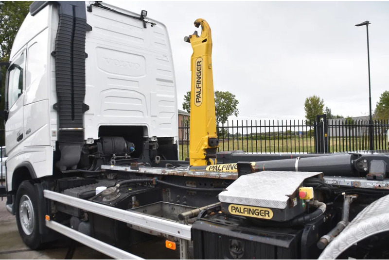 Volvo FH 460 Globe 6x2*4 - HOOKLIFT - 740 TKM - PARK. AIRCO - WHEELBASE: 480 CM - TOP CONDITION - - Гаковий мультиліфт вантажівка: фото 4 Volvo FH 460 Globe 6x2*4 - HOOKLIFT - 740 TKM - PARK. AIRCO - WHEELBASE: 480 CM - TOP CONDITION - - Гаковий мультиліфт вантажівка: фото 4