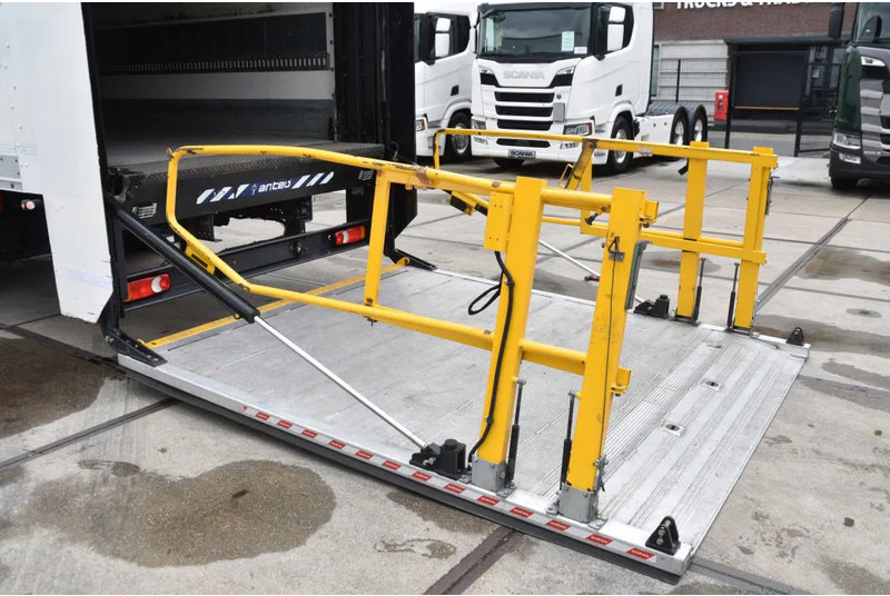 Volvo FL 280 4x2 + BOX - 163 TKM - AIRCO - DOUBLE CARGOFLOOR - ELEVATOR - REMOTE CONTROL - CAMERA - - Вантажівка з закритим кузовом: фото 4 Volvo FL 280 4x2 + BOX - 163 TKM - AIRCO - DOUBLE CARGOFLOOR - ELEVATOR - REMOTE CONTROL - CAMERA - - Вантажівка з закритим кузовом: фото 4