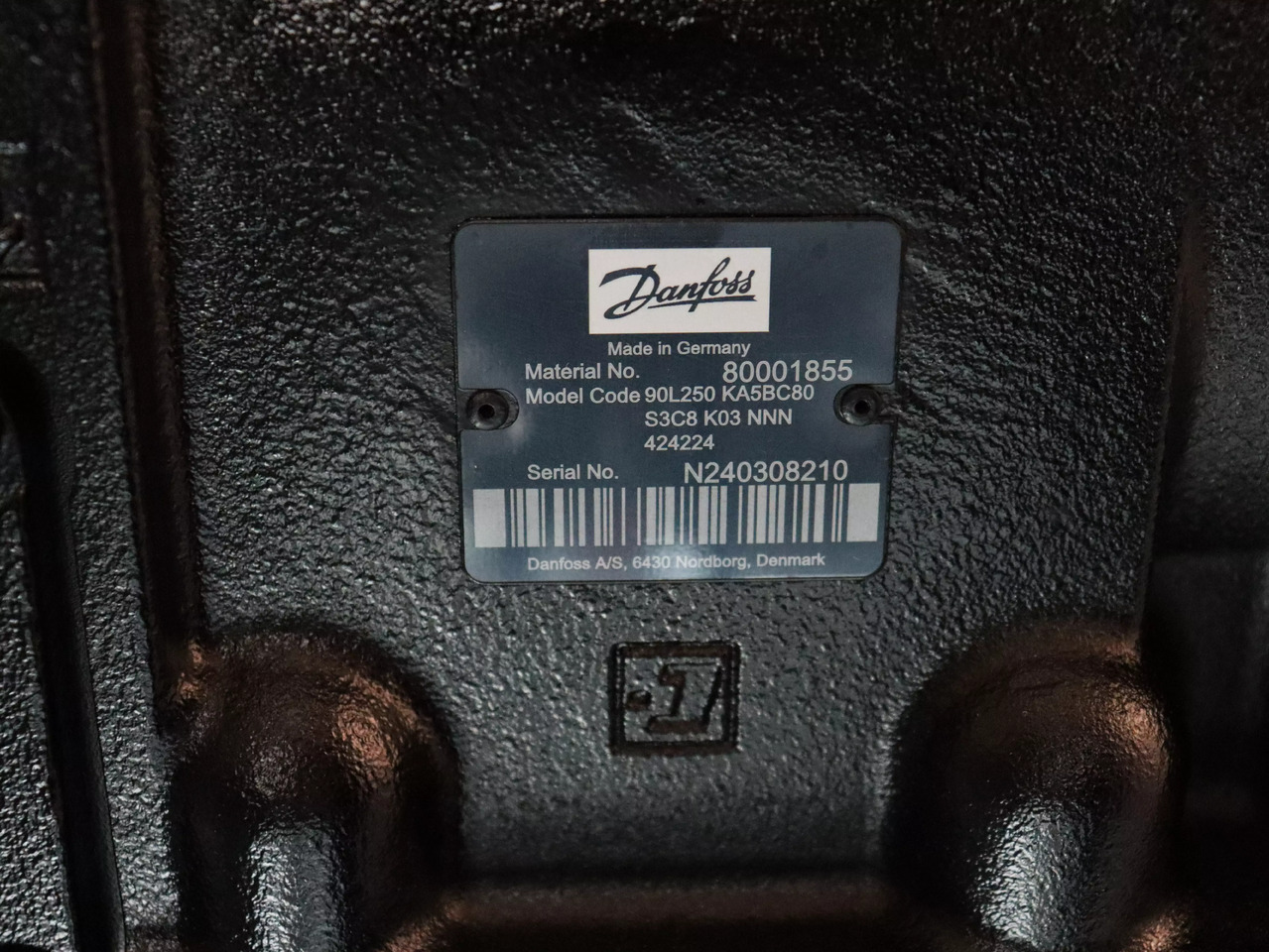 DANFOSS / SAUER 90L250 KA5BC80 S3C8 K03 NNN 424224 - Гідронасос в категорії Будівельна техніка: фото 4 DANFOSS / SAUER 90L250 KA5BC80 S3C8 K03 NNN 424224 - Гідронасос в категорії Будівельна техніка: фото 4