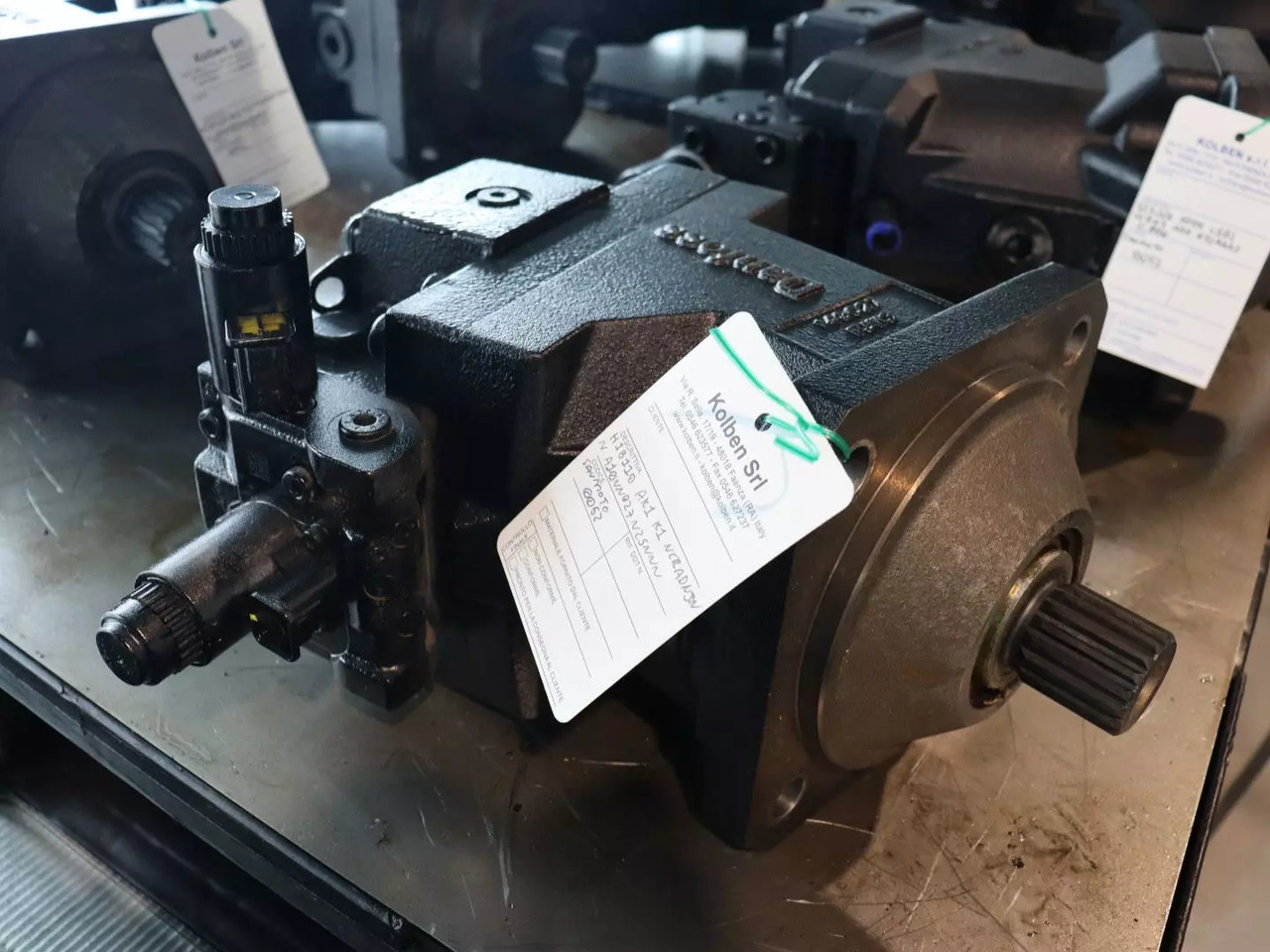DANFOSS / SAUER H1B110-AK1-K1-NCRADNJNNA10NN027N25NNN - Гідравлічний мотор в категорії Будівельна техніка: фото 1 DANFOSS / SAUER H1B110-AK1-K1-NCRADNJNNA10NN027N25NNN - Гідравлічний мотор в категорії Будівельна техніка: фото 1