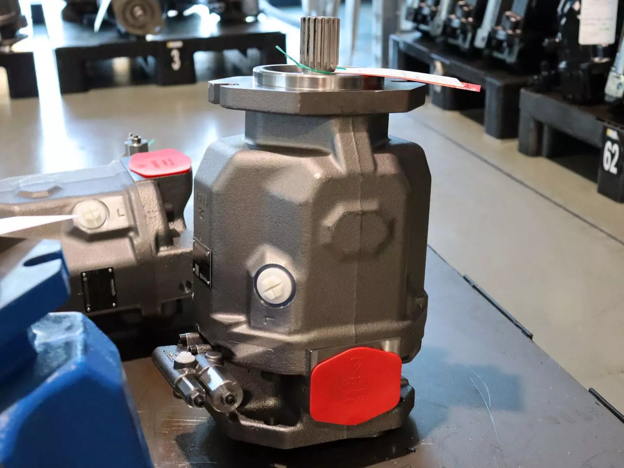 REXROTH A10VO100DFR/31R-VSC62K68 - Гідронасос в категорії Будівельна техніка: фото 1 REXROTH A10VO100DFR/31R-VSC62K68 - Гідронасос в категорії Будівельна техніка: фото 1