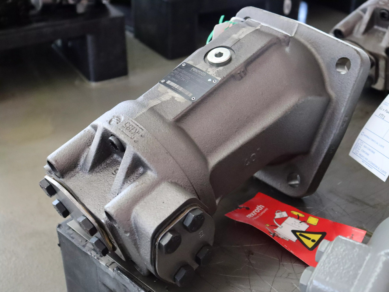 REXROTH A2FO107/61L-VAB05 - Гідронасос: фото 1 REXROTH A2FO107/61L-VAB05 - Гідронасос: фото 1
