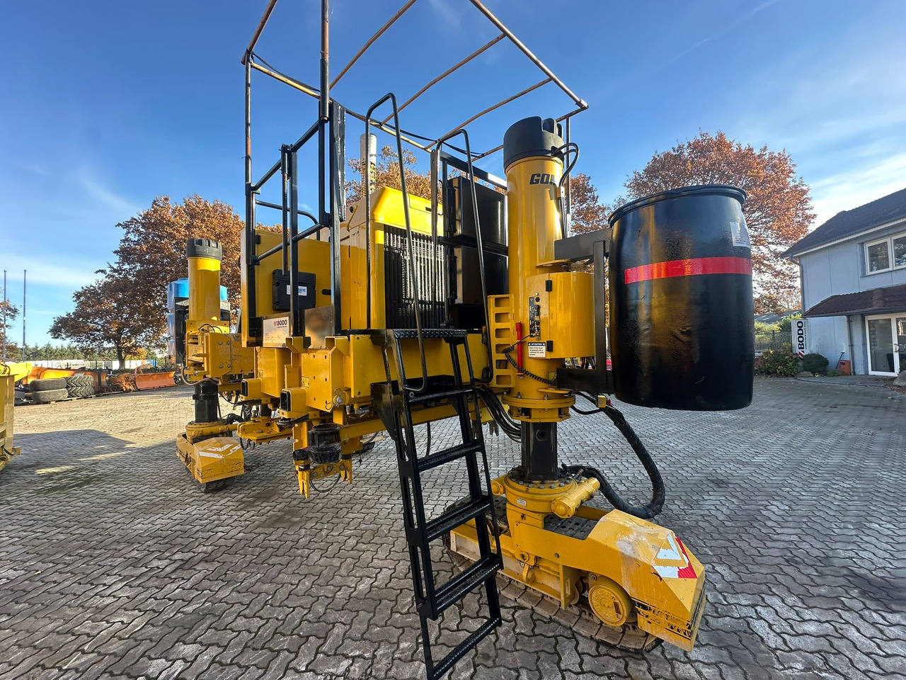 GOMACO 3300 - Бетоноукладач: фото 1 GOMACO 3300 - Бетоноукладач: фото 1