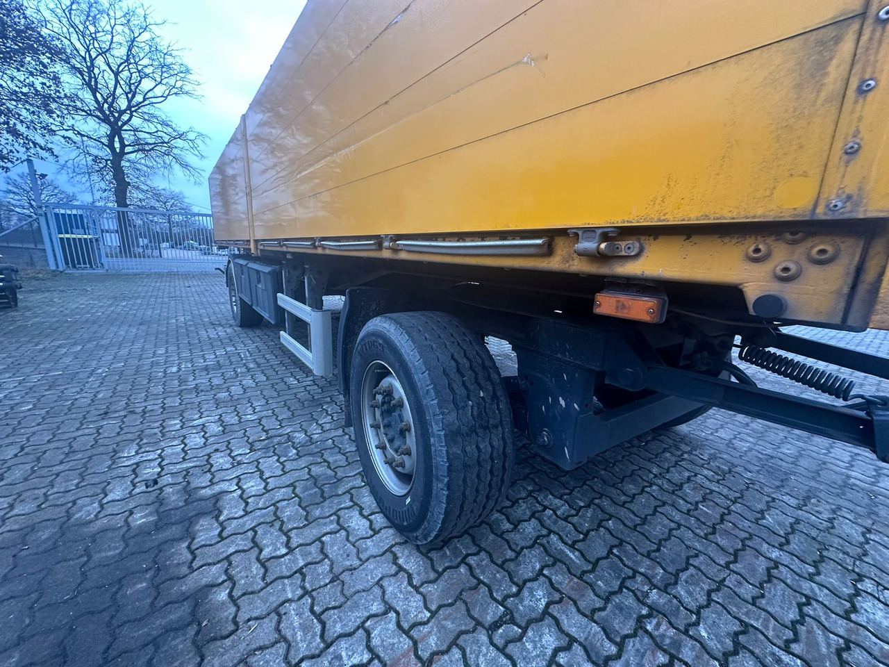IVECO STRALIS 420 truck open box with TEREX loading crane 290.2E-A3 - Гаковий мультиліфт вантажівка, Вантажівка з маніпулятором: фото 5 IVECO STRALIS 420 truck open box with TEREX loading crane 290.2E-A3 - Гаковий мультиліфт вантажівка, Вантажівка з маніпулятором: фото 5