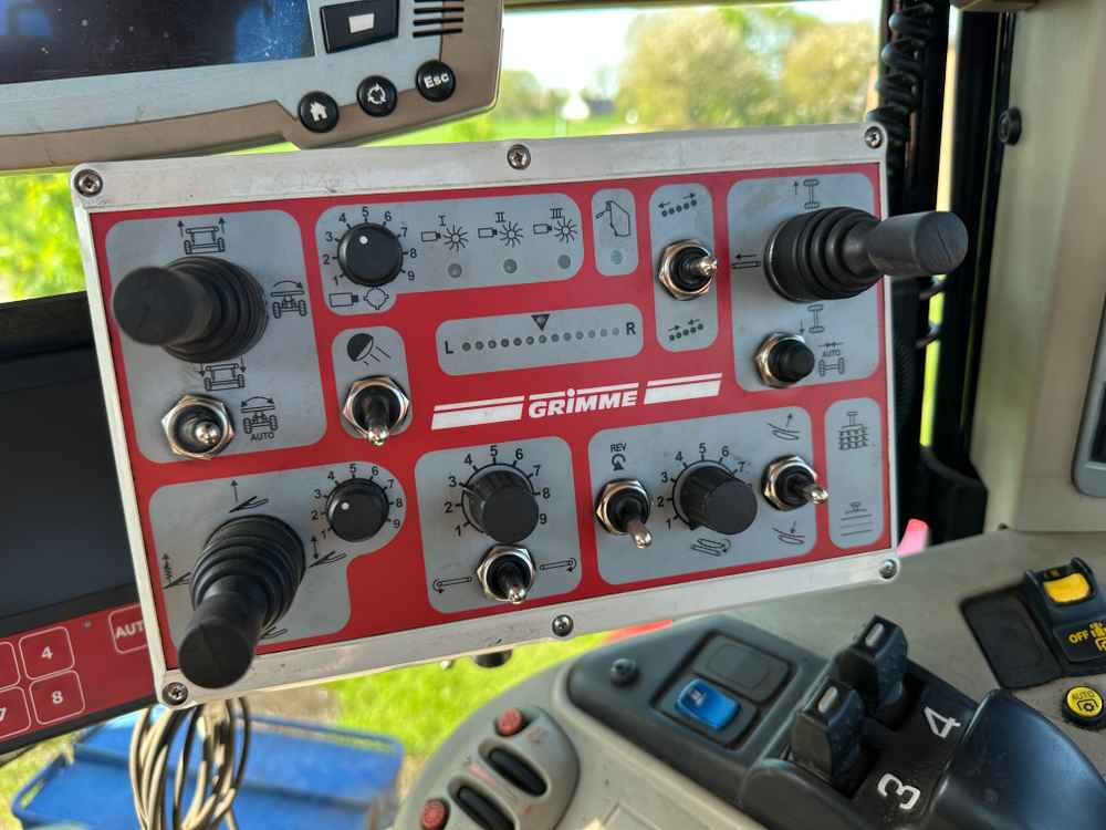 Grimme CS-150 CombiStar XL - Картоплезбиральний комбайн: фото 3 Grimme CS-150 CombiStar XL - Картоплезбиральний комбайн: фото 3