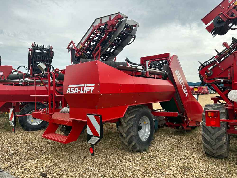 ASA-Lift MC1010E - Збиральна машина для винограду: фото 5 ASA-Lift MC1010E - Збиральна машина для винограду: фото 5
