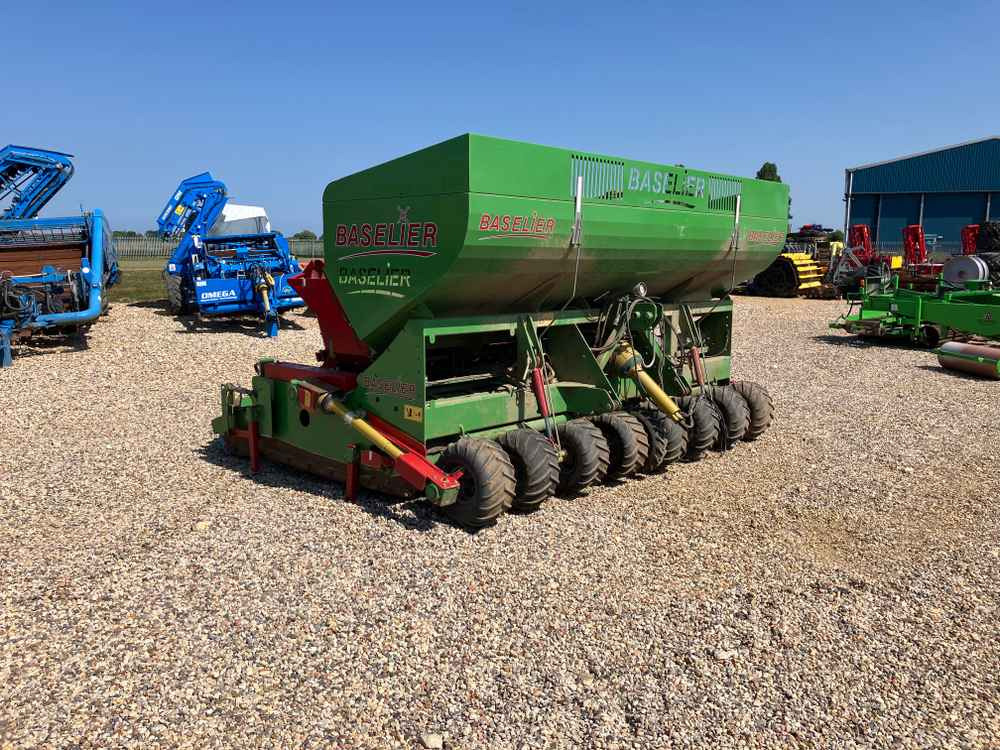 Baselier Baselier 4 Row Mounted FA-W, Potato Planter Tilla Combination - Комбайн: фото 1 Baselier Baselier 4 Row Mounted FA-W, Potato Planter Tilla Combination - Комбайн: фото 1