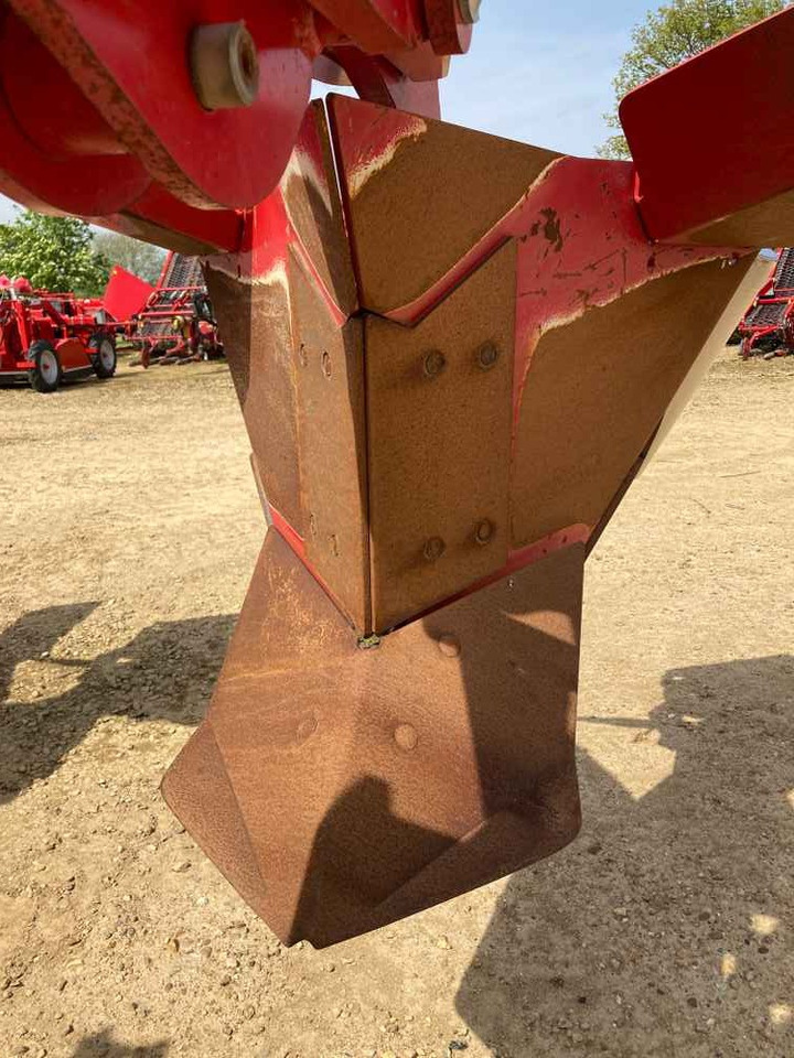 Grimme Grimme, GF600, 6 Row/3Bed Tilla, Rotovator - Комбайн: фото 2 Grimme Grimme, GF600, 6 Row/3Bed Tilla, Rotovator - Комбайн: фото 2