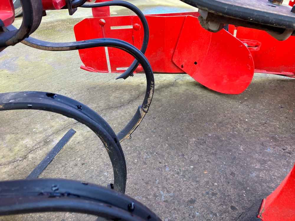 Grimme Grimme GH2, Weeder, Row Re-Former - Комбайн: фото 4 Grimme Grimme GH2, Weeder, Row Re-Former - Комбайн: фото 4