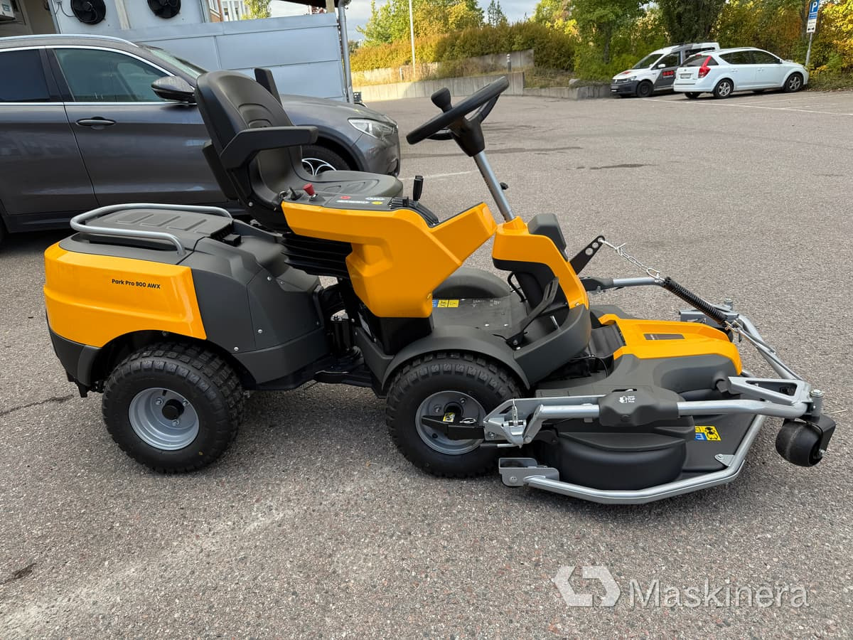 Åkgräsklippare Stiga Park Pro 900 AWX ink Klippaggregat & Snöslunga - Газонокосарка: фото 4 Åkgräsklippare Stiga Park Pro 900 AWX ink Klippaggregat & Snöslunga - Газонокосарка: фото 4