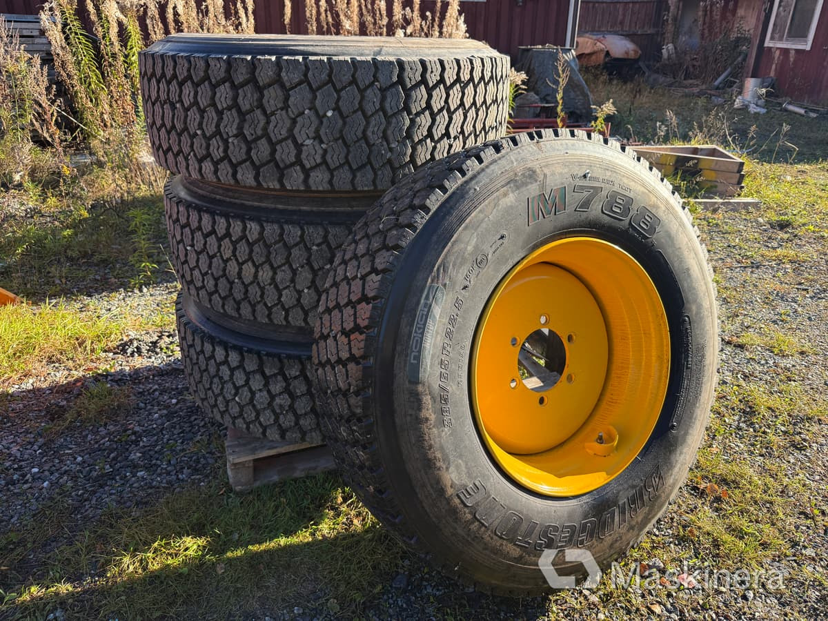 Bridgestone M788 Entreprenaddäck på fälg 385/65R22.5 - Колесо в категорії Будівельна техніка: фото 1 Bridgestone M788 Entreprenaddäck på fälg 385/65R22.5 - Колесо в категорії Будівельна техніка: фото 1