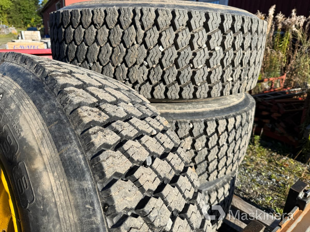 Bridgestone M788 Entreprenaddäck på fälg 385/65R22.5 - Колесо в категорії Будівельна техніка: фото 2 Bridgestone M788 Entreprenaddäck på fälg 385/65R22.5 - Колесо в категорії Будівельна техніка: фото 2