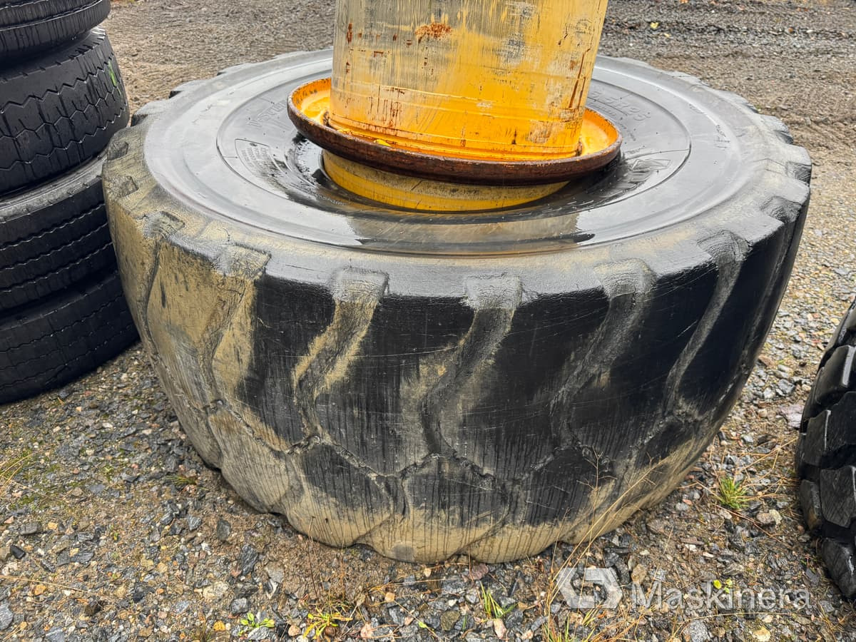 Däck Bridgestone 26.5R25 - Колесо в категорії Будівельна техніка: фото 3 Däck Bridgestone 26.5R25 - Колесо в категорії Будівельна техніка: фото 3