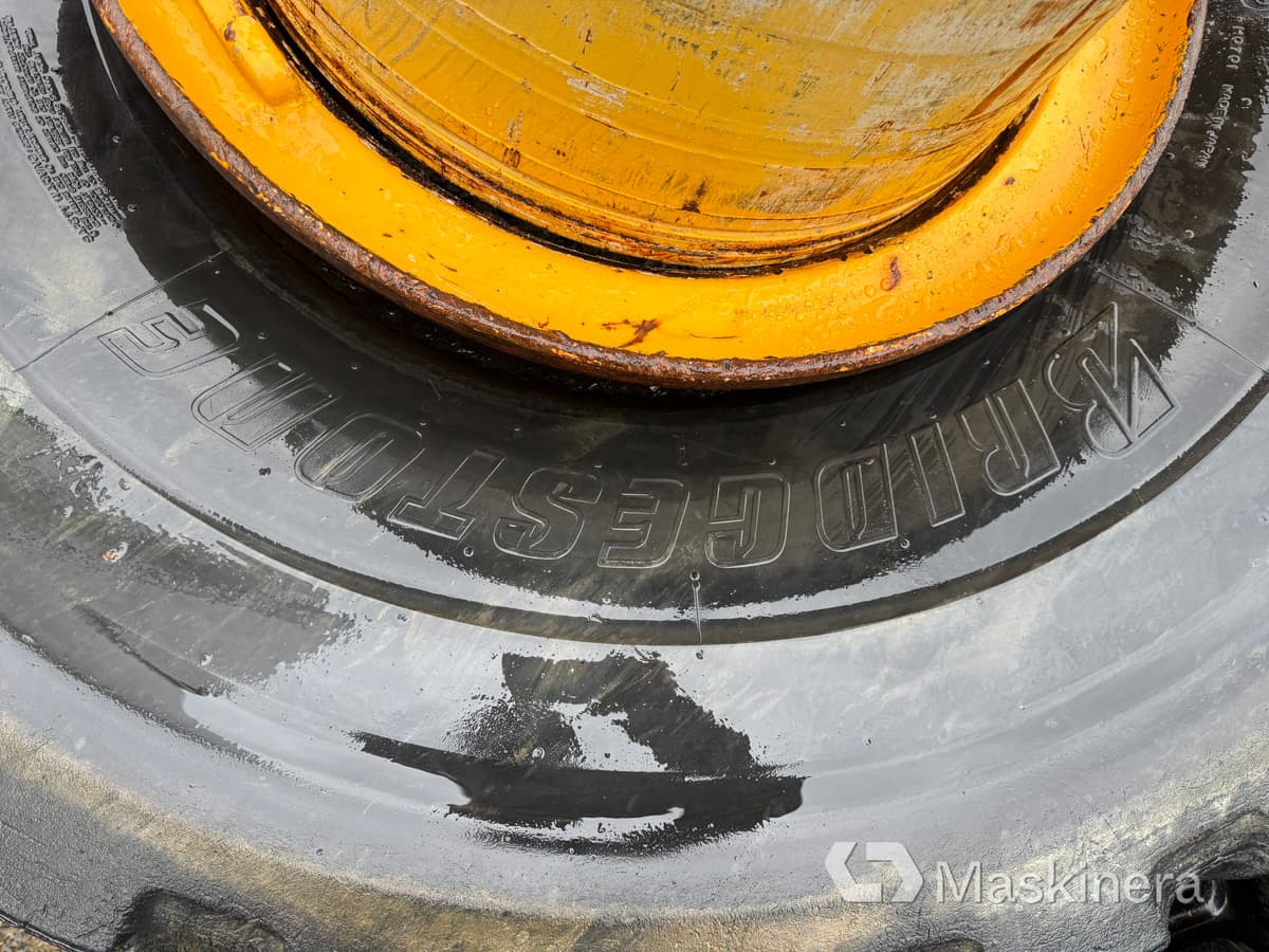 Däck Bridgestone 26.5R25 - Колесо в категорії Будівельна техніка: фото 4 Däck Bridgestone 26.5R25 - Колесо в категорії Будівельна техніка: фото 4