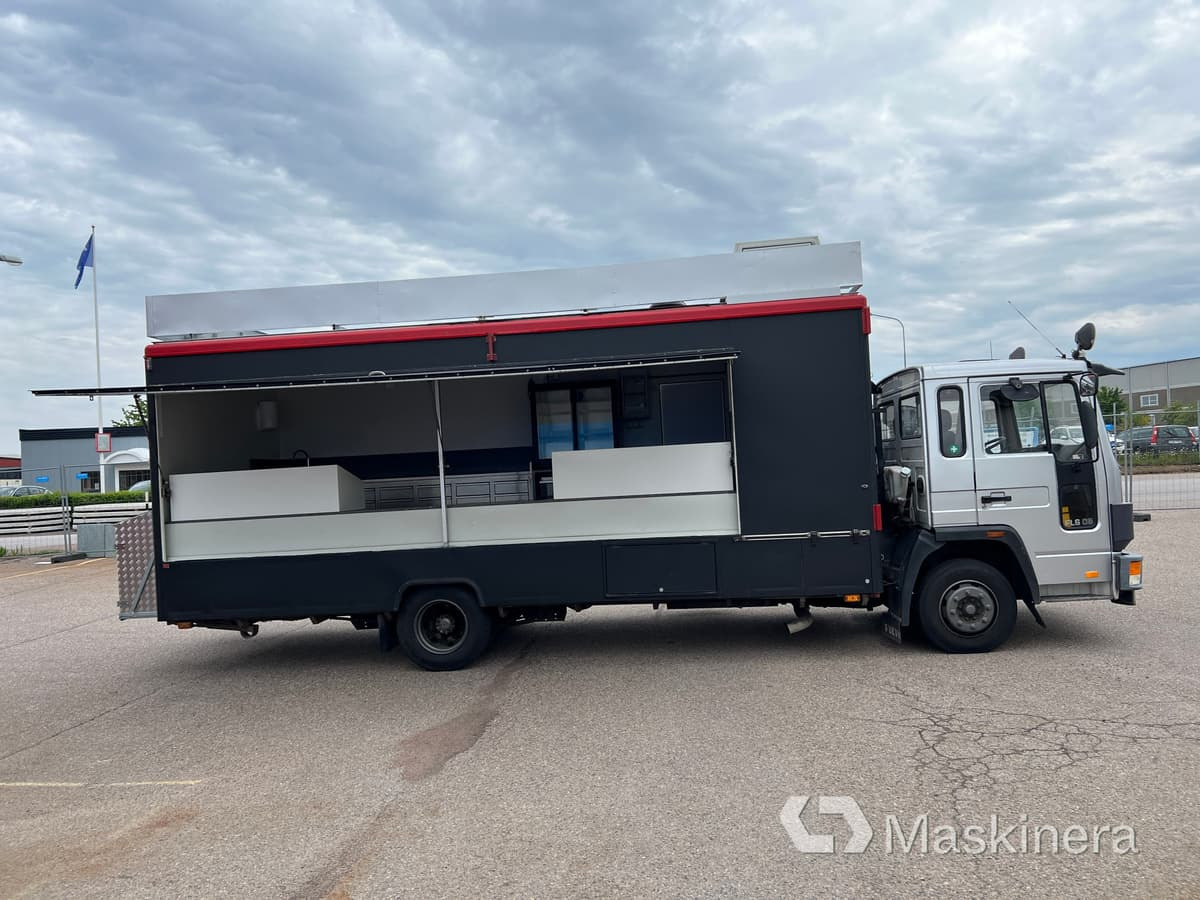 Foodtruck Volvo FL611 4X2 - Торговий вантажівка: фото 4 Foodtruck Volvo FL611 4X2 - Торговий вантажівка: фото 4