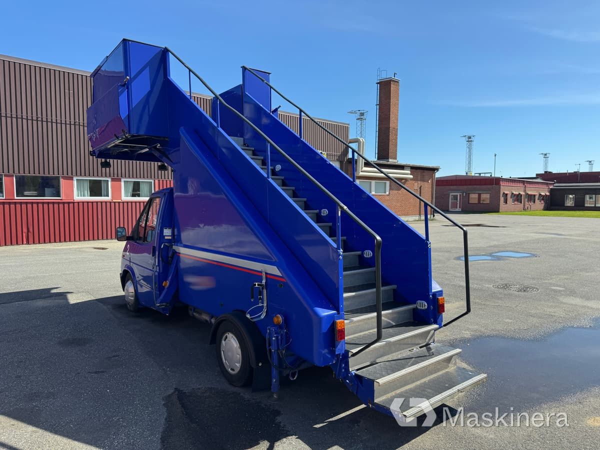 Ford Transit TFGBH 160 Trappbil Ford Transit TFGBHL - Суцільнометалевий фургон: фото 3 Ford Transit TFGBH 160 Trappbil Ford Transit TFGBHL - Суцільнометалевий фургон: фото 3