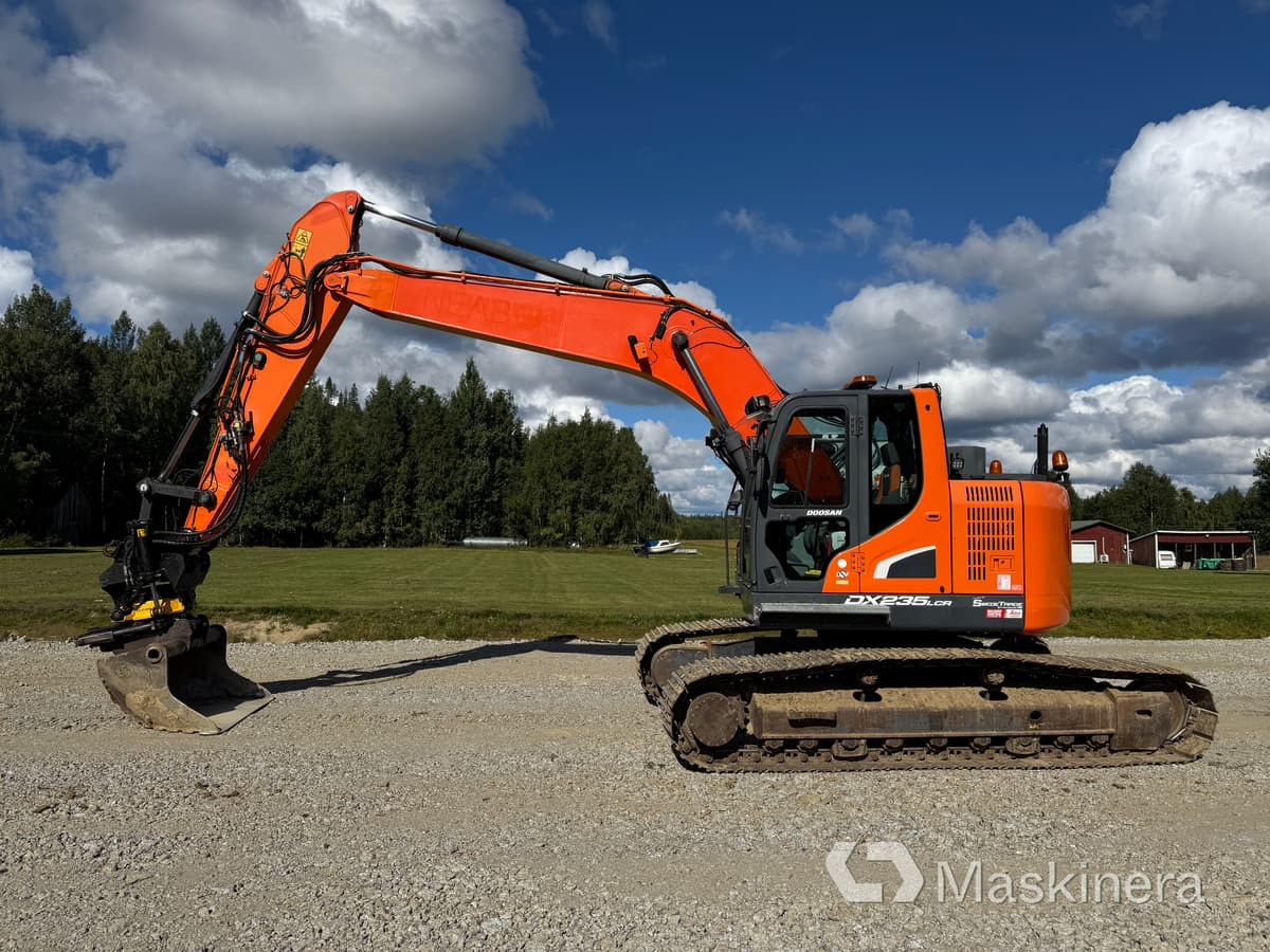 Grävmaskin Doosan DX235LCR-5 - Гусеничний екскаватор: фото 2 Grävmaskin Doosan DX235LCR-5 - Гусеничний екскаватор: фото 2