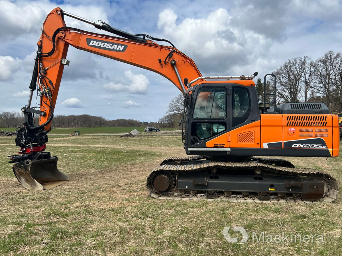 Grävmaskin Doosan DX235NLC-5 med grävsystem - Гусеничний екскаватор: фото 2 Grävmaskin Doosan DX235NLC-5 med grävsystem - Гусеничний екскаватор: фото 2