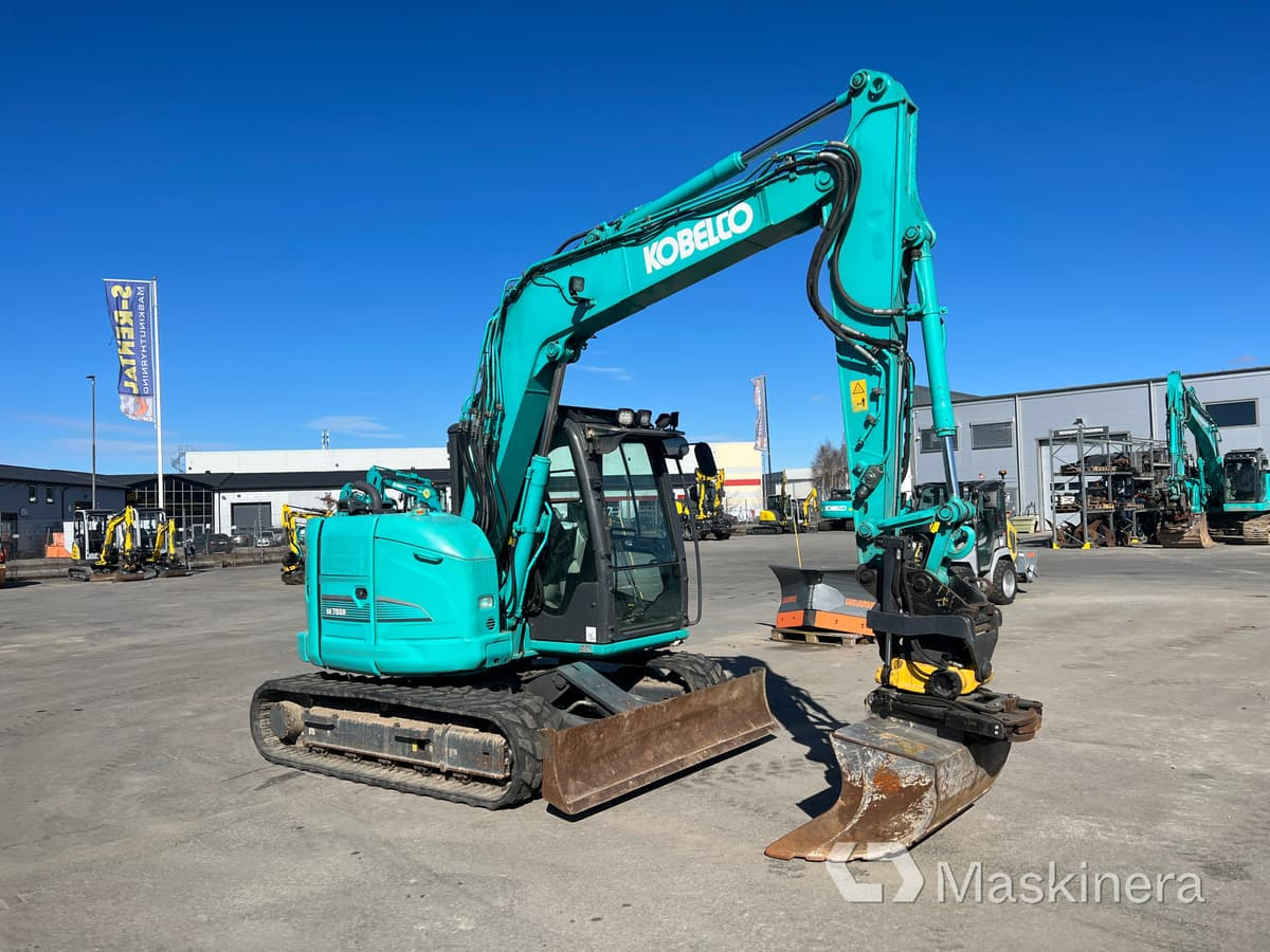 Grävmaskin Kobelco SK75SR-3E - Гусеничний екскаватор: фото 3 Grävmaskin Kobelco SK75SR-3E - Гусеничний екскаватор: фото 3