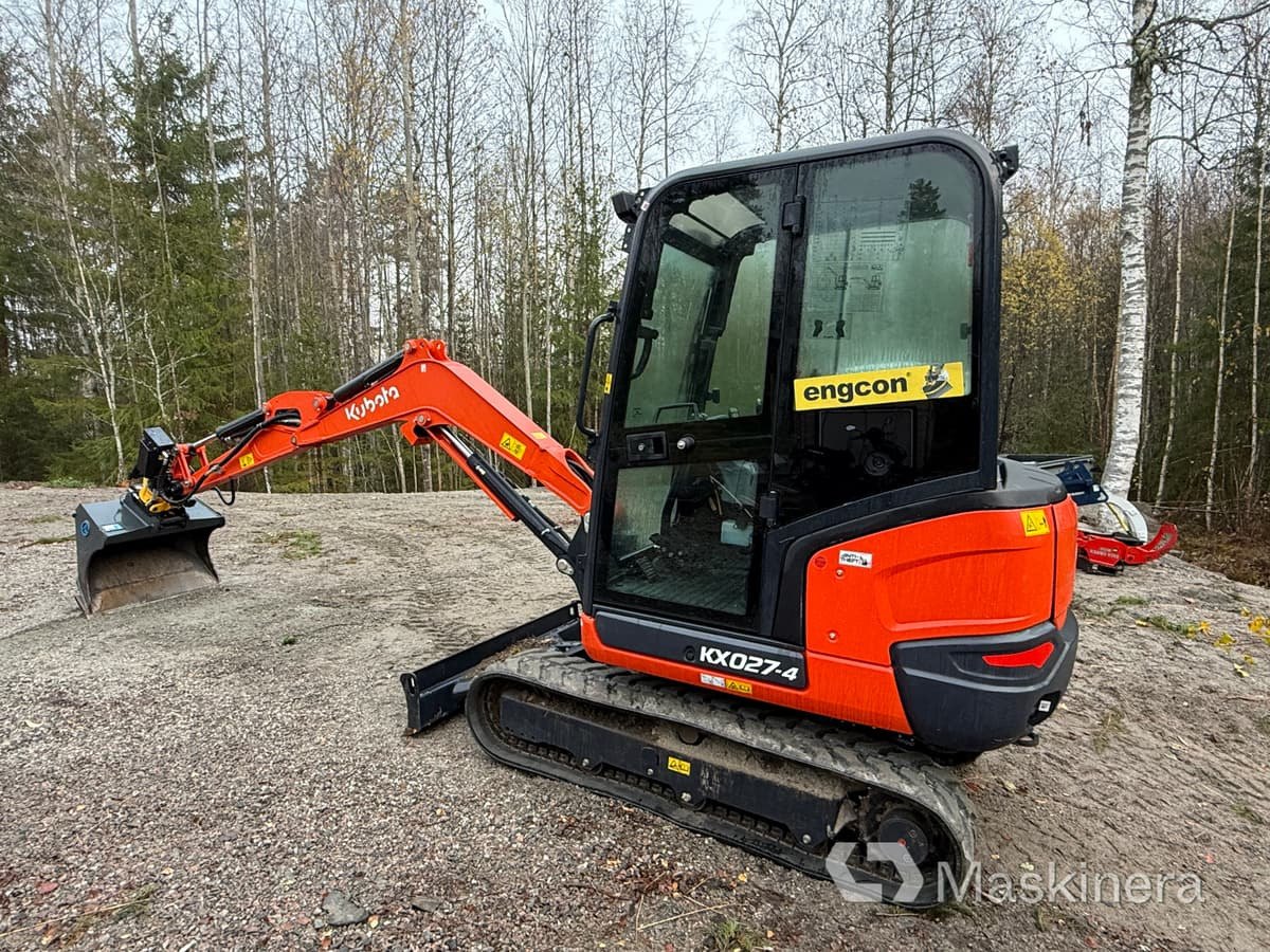 Grävmaskin Kubota KX027-4 med flera redskap - Гусеничний екскаватор: фото 3 Grävmaskin Kubota KX027-4 med flera redskap - Гусеничний екскаватор: фото 3