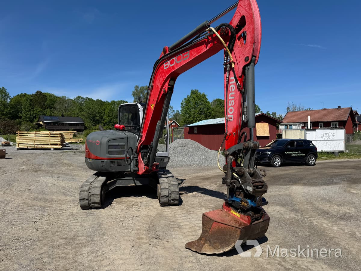 Grävmaskin Neuson 8003 RD - Гусеничний екскаватор: фото 2 Grävmaskin Neuson 8003 RD - Гусеничний екскаватор: фото 2