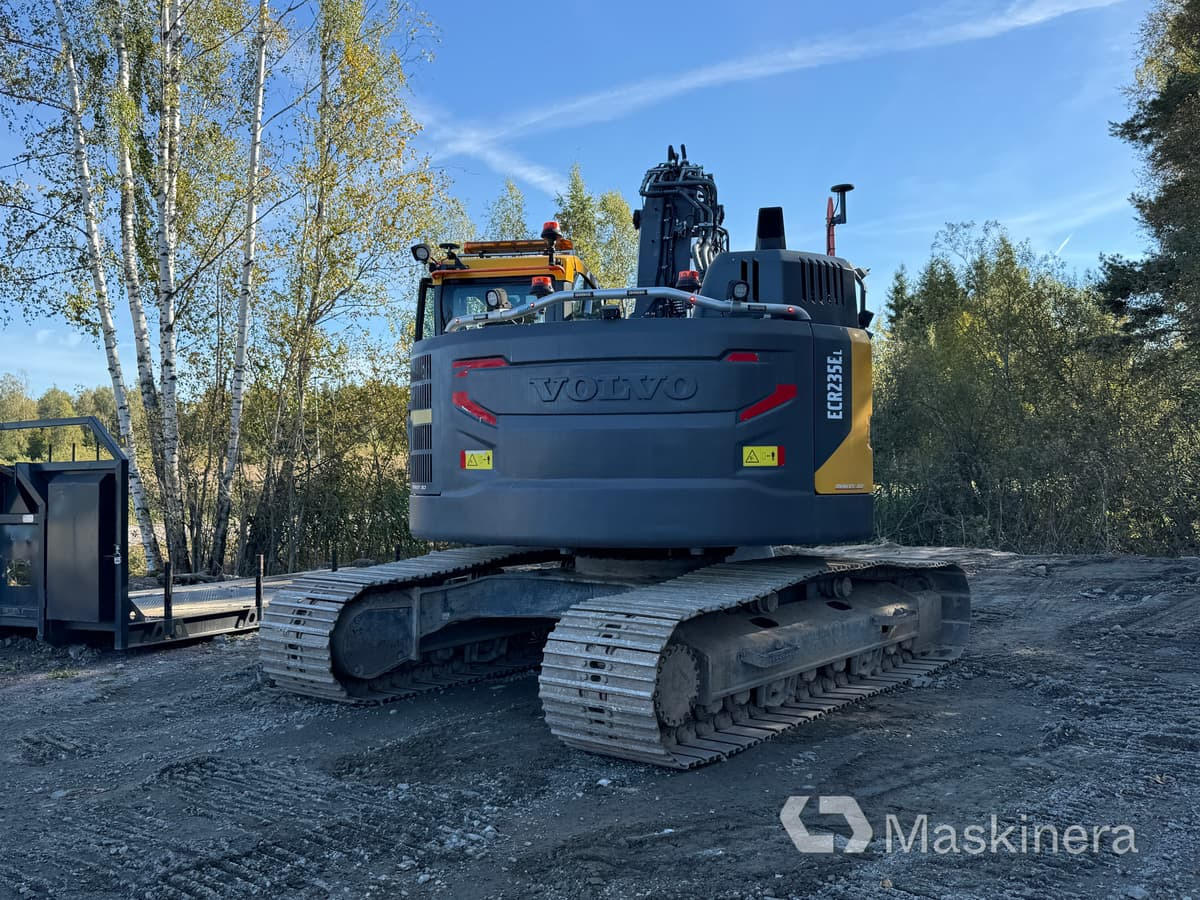 Grävmaskin Volvo ECR235EL - Гусеничний екскаватор: фото 3 Grävmaskin Volvo ECR235EL - Гусеничний екскаватор: фото 3