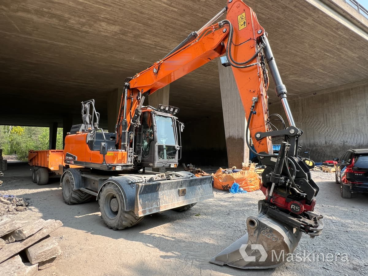 Hjulgrävare Doosan DX160W med tillbehör - Гусеничний екскаватор: фото 3 Hjulgrävare Doosan DX160W med tillbehör - Гусеничний екскаватор: фото 3